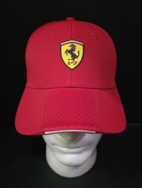 NWT Scuderia Ferrari Scudetto Carbon Strip Adjustable Back Hat